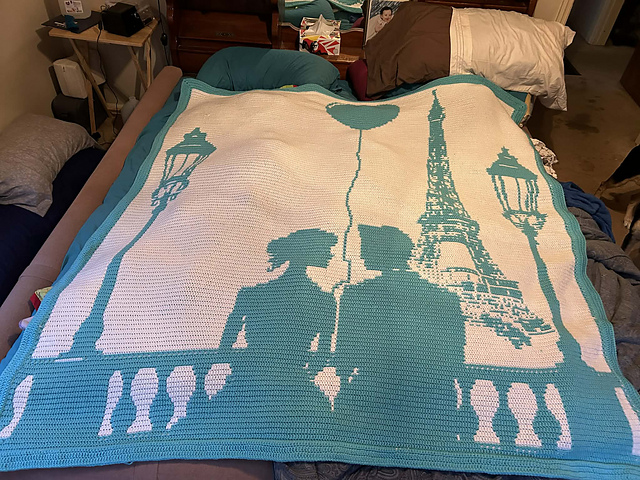 Overlay Mosaic "LOVE IN PARIS"