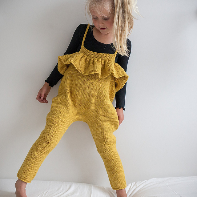 Hennys selebukse/paelas dungarees