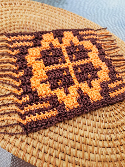 Vintage Flower Mug Rug
