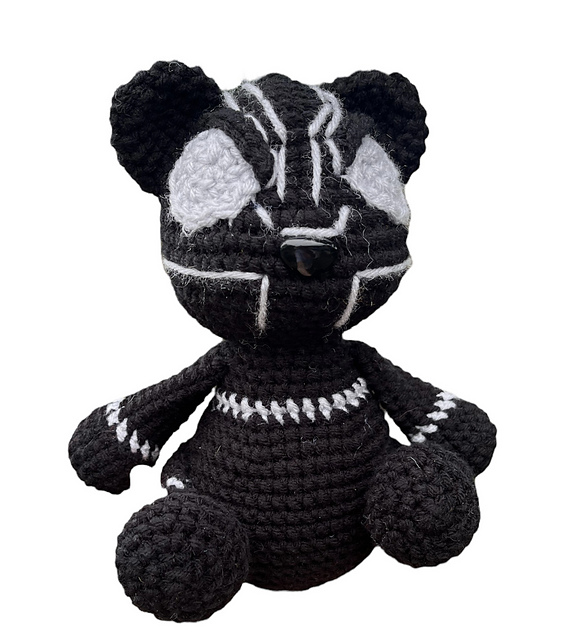 Ravelry: black panther bear pattern by Carolann Rutkowski