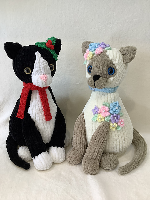 Christmas & Easter Cats