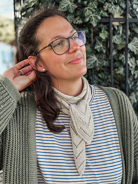 Serenas LaceScarf