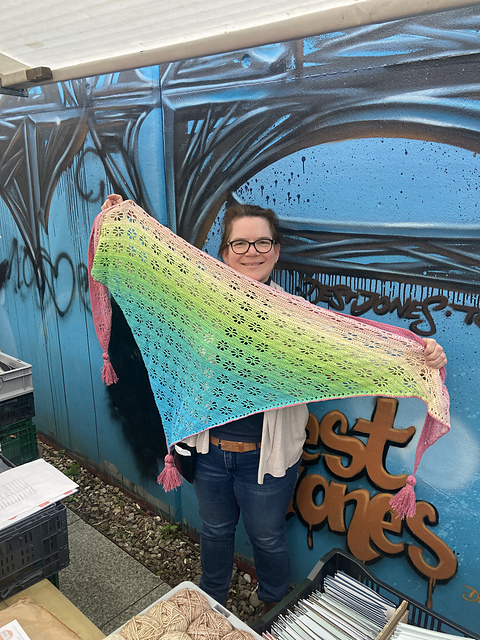 Happy Hawaii Shawl / Schal