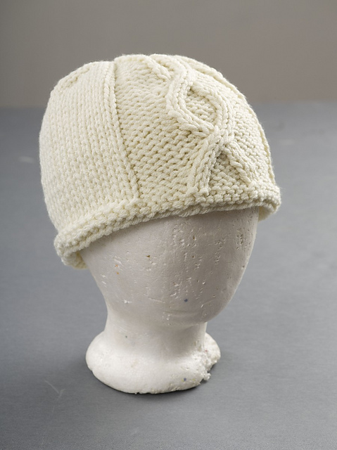 Cabled Hat - Intermediate