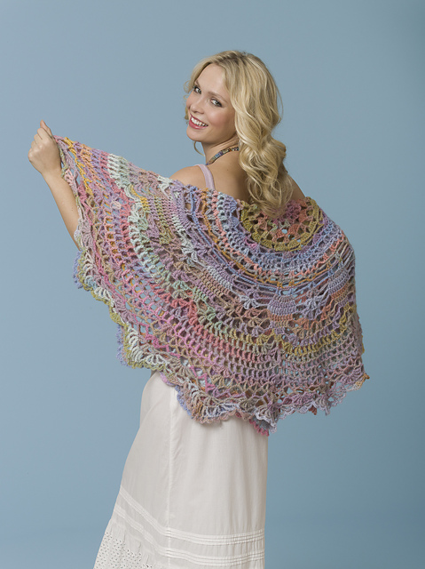 Table to Shoulder Shawl
