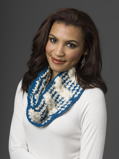 Chanukah Cowl