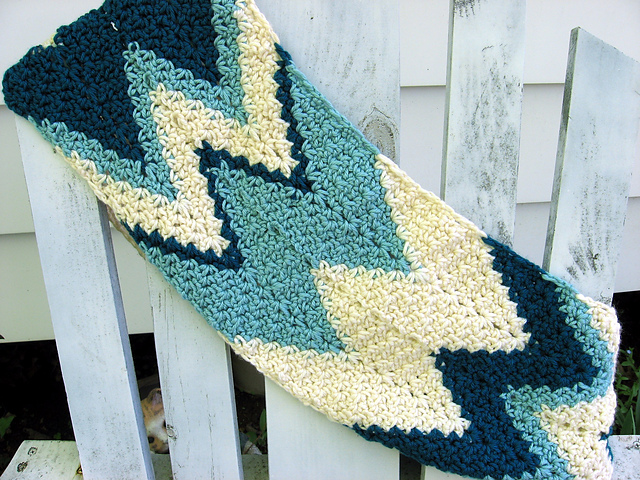 Chevron Dreams Cowl