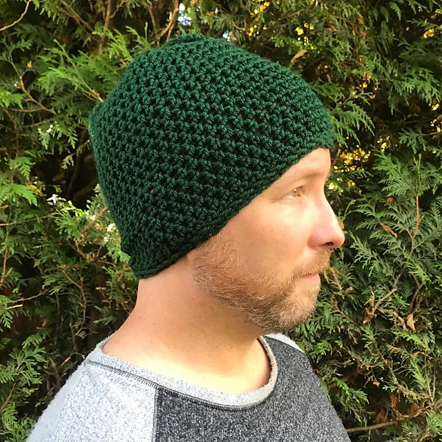 Ravelry: The Highlands Beanie pattern by Pam Carr