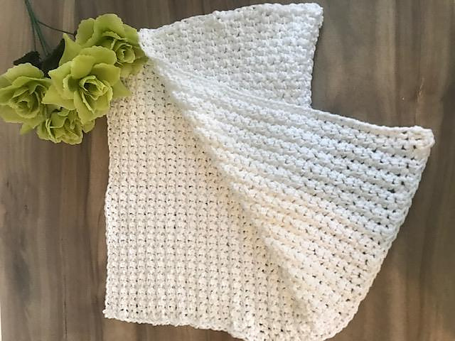 Alternating Single Crochet Hand Towel