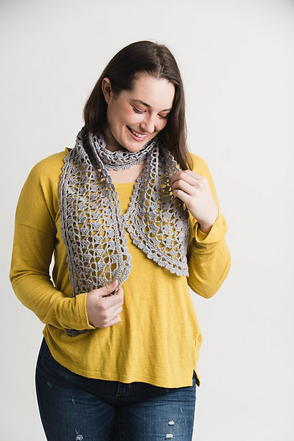Maribel Scarf