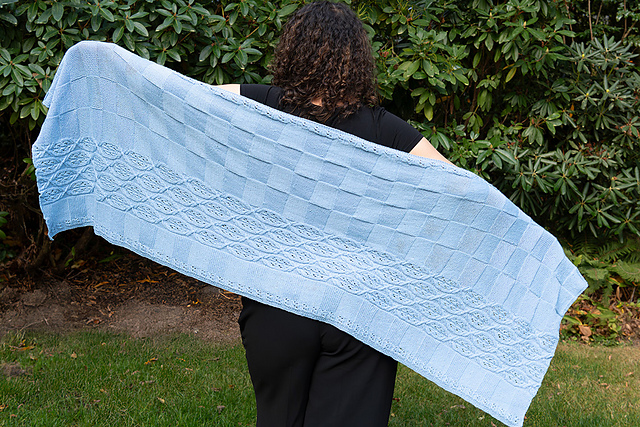Cable and Lace Shawl