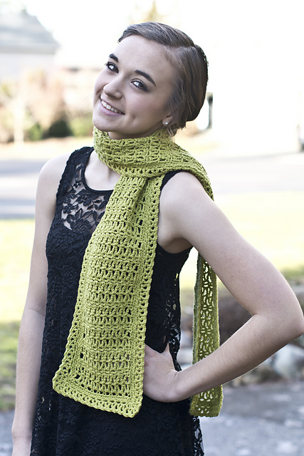 Moss Lace Scarf