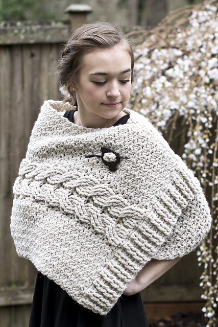 Catrina Cabled Wrap