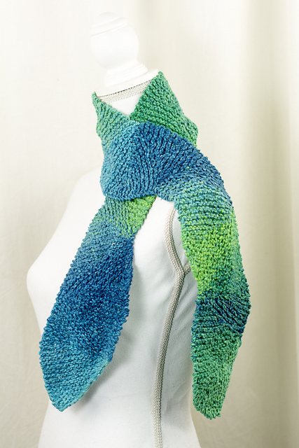 Desafinado Scarf