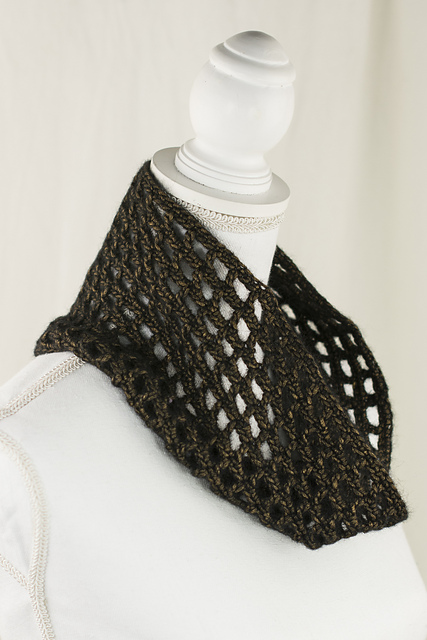 Airy Cowl