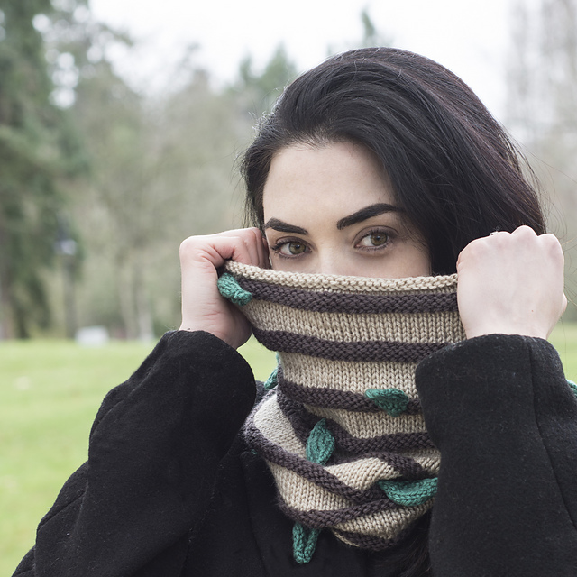 Leaves and Branches Cowl
