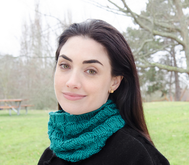 Autumn Fog Cowl