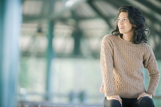 Hollow Oak Pullover