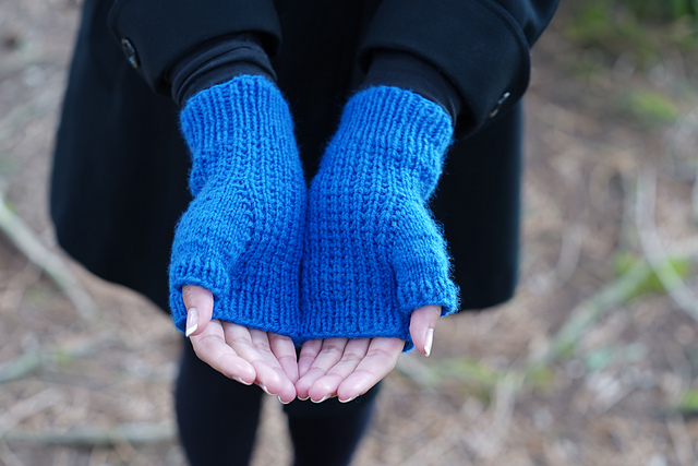Broken Rib Mitts