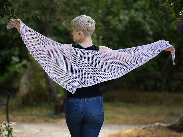 Asymmetrical Shawlette