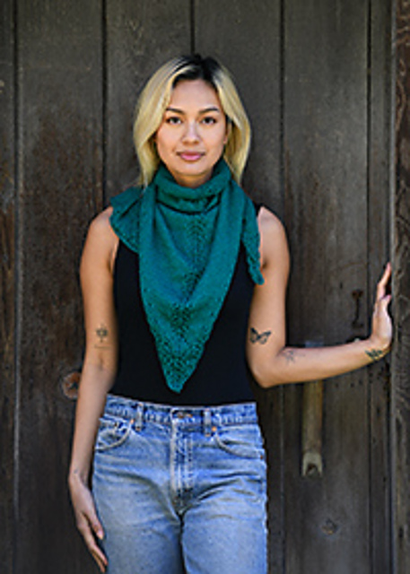 Shetland Horseshoes Triangular Shawl