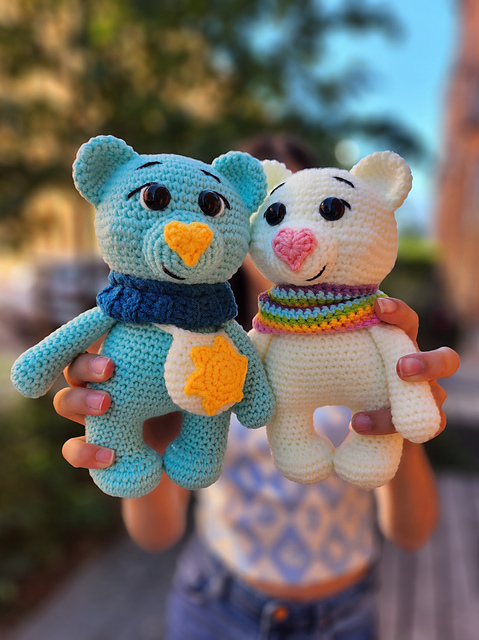 Rainbow bear