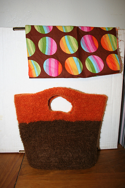 Felt Purse with Clutch Handle