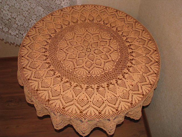 Pineapple tablecloth