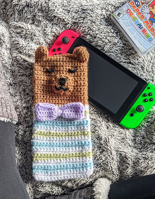 Ravelry: Barrie the Bear Switch Case pattern by Casual Crochet