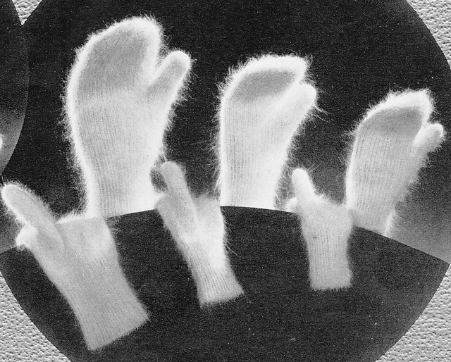 Girl's Plain Mitts