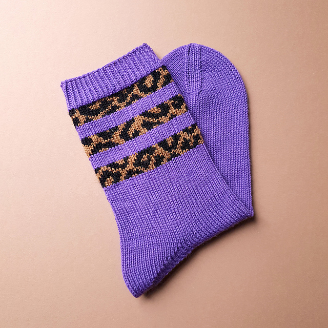 Wild Stripes Socks Leo