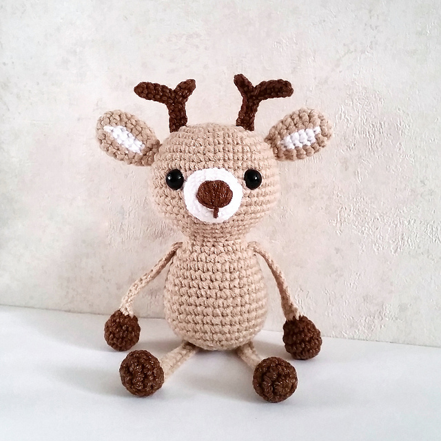 Reindeer Forest Deer