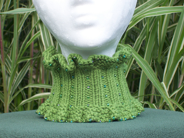 Fluffy Ruffle Beaded Neck Warmer