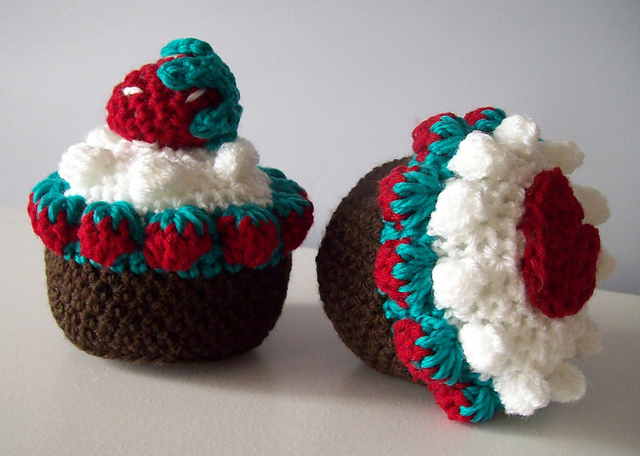 Strawberry Fields Chocolate Cup Cake