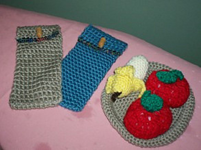 Crocheted Eye Glasses Case