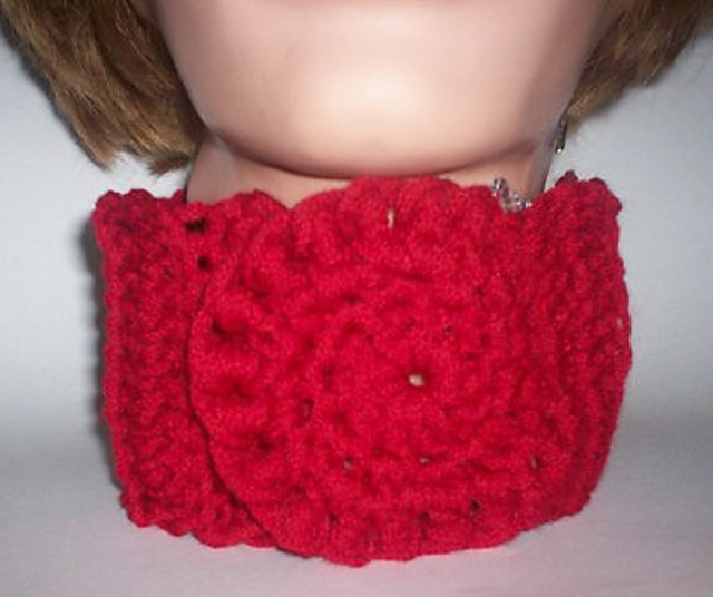Bullion Stitch Neckwarmer