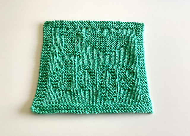 I LOVE DOGS dishcloth