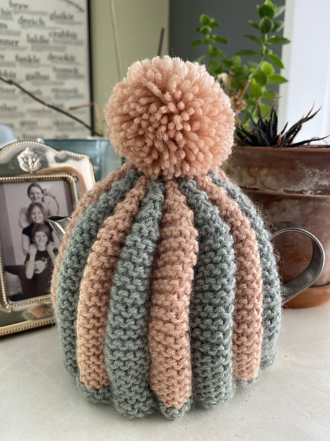 Pleated Tea Cozy