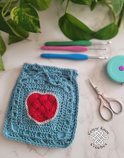 Celtic Heart Pouch