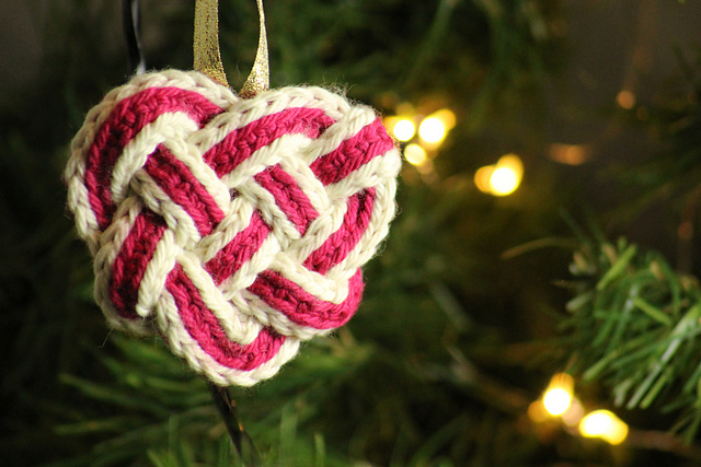 Celtic Knot Heart