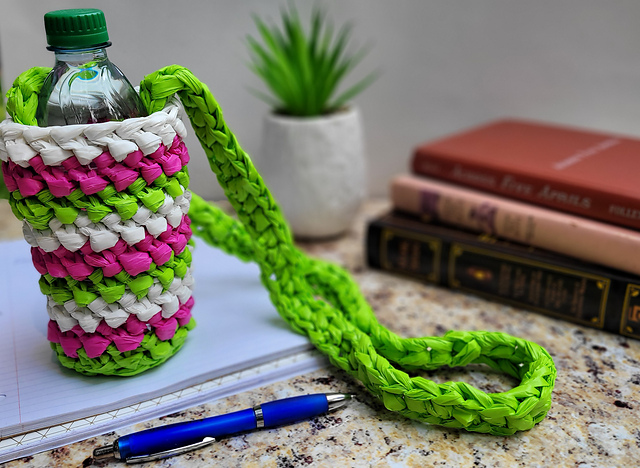 Plarn Water Bottle Cozy