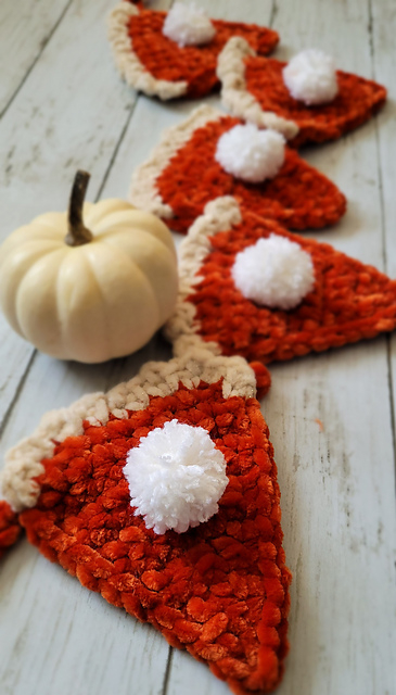 Pumpkin Pie Garland