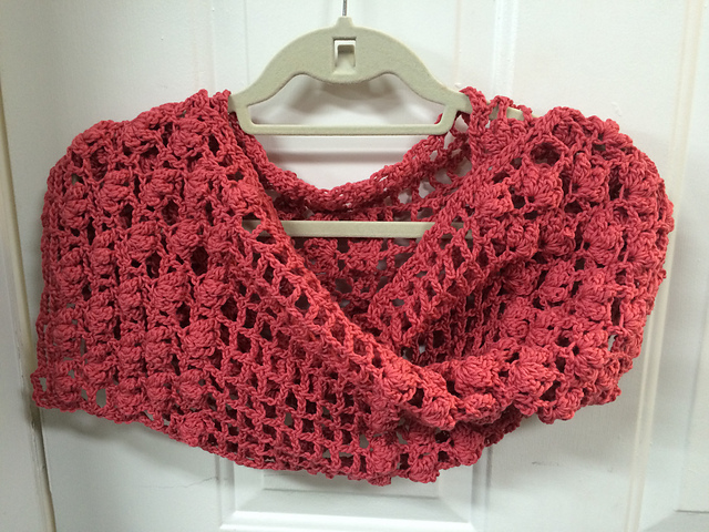 Flowers and Lattice Shawl