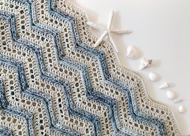 Shoreline Throw