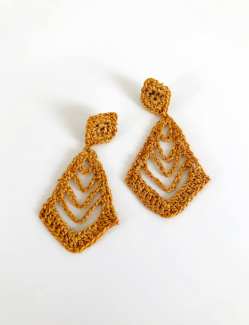 Elizabeth Earrings