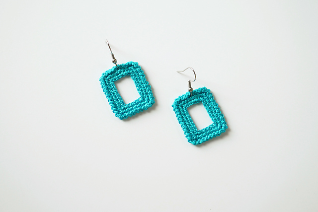 Mini Rectangle Earrings