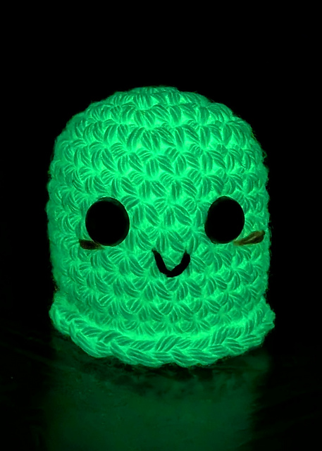 Glow Ghosts Amigurumi