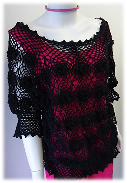 Vogue Motif Top