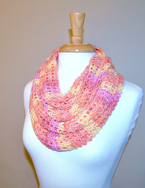 Infinite Breeze Scarf & Cowl
