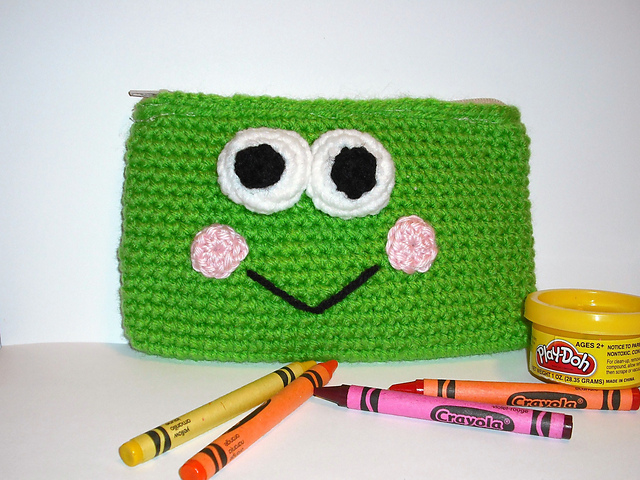 Frog Zippered Pouch